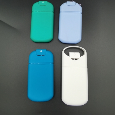 Refill Card Bottle Sprayer 20ml 30ml With Silicone Lanyard Round Shoulder Design Cap